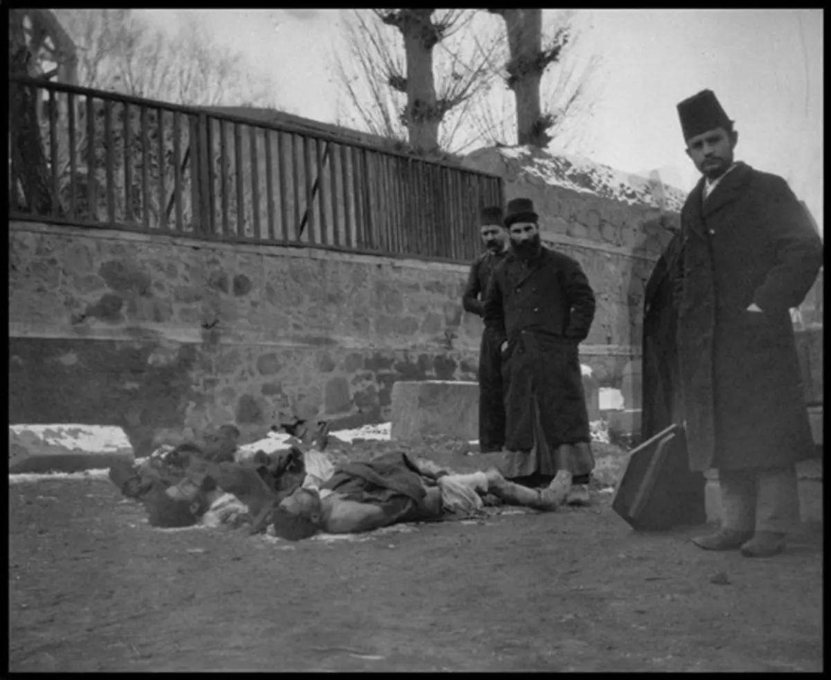 Insert image caption here!